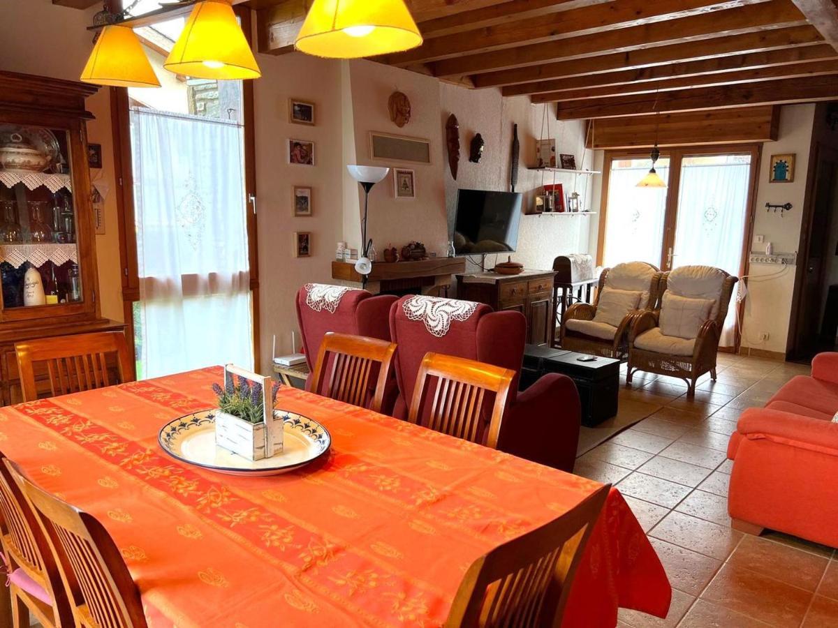 Casa Adosada Para Familias En Santa Leocadia Sainte-Léocadie Buitenkant foto